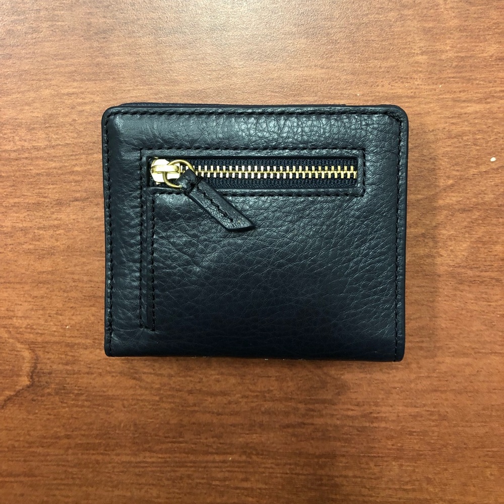 Fossil Wallet - Picture 3 of 5